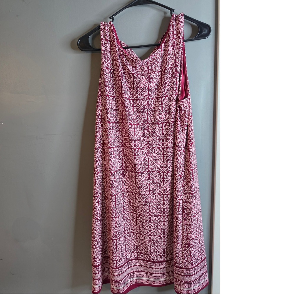 Magnolia Grace Burgundy White Geometric Print Sleeveless V-Neck Shift Dress L
